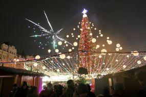 Встреча Нового 2022 года в Киеве