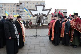 Participants of the event near the monument to Stepan Bandera in Ivano-Frankivsk