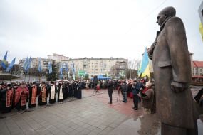 Participants of the event near the monument to Stepan Bandera in Ivano-Frankivsk