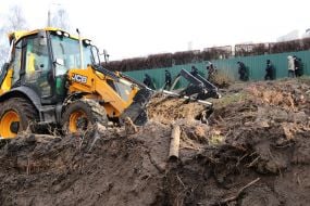 Excavator on Cherepanova Hill
