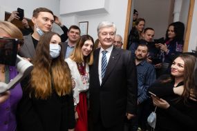 Петр Порошенко