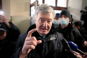 Petro Poroshenko in the building of the Pechersky District Court of Kyiv