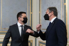 Volodymyr Zelenskyy and Entoni Blinken