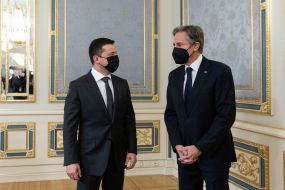 Volodymyr Zelenskyy and Entoni Blinken