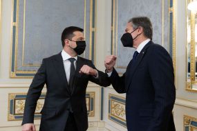 Volodymyr Zelenskyy and Entoni Blinken