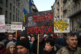 Petro Poroshenko's supporters are marching down the street