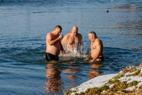 Epiphany bathing