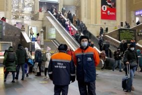 Porters at the Central Railway Station