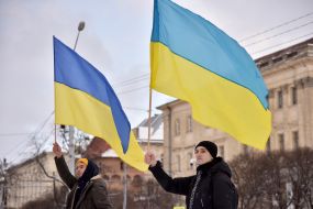 World chain of unity #SayYEStoUkraine in Lviv