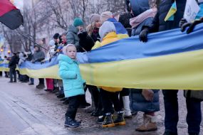 World chain of unity #SayYEStoUkraine