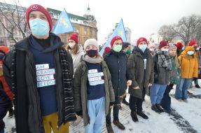 World chain of unity #SayYEStoUkraine in Lviv