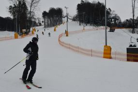 Skiers on the ski slope of the Emily Resort complex in Vynnyky