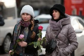 Girls with roses
