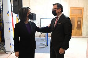 Dmytro Kuleba and Annalena Berbok