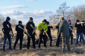 Military training for the civilian population in Lviv