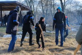 Military training for the civilian population in Lviv