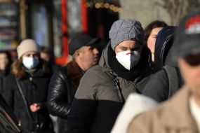 Woman in a respiratory mask