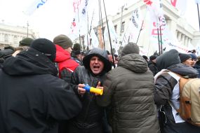 Сутичка між правоохоронцями та учасниками акції #SaveФОП