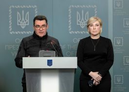 Oleksiy Danilov, Iryna Vereshchuk