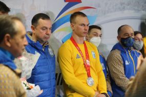 Александр Абраменко и  и сборная команда по фристайлу