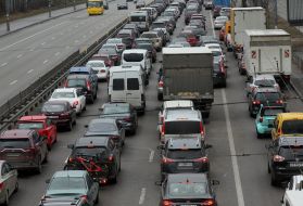 Дорожная пробка на выезде из Киева