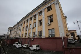 Consequences of the explosion near the South Railway Station in Kyiv