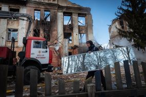 Последствия обстрела общежития возле Житомира