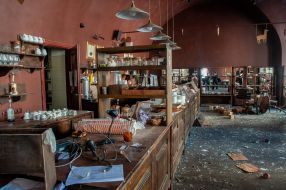 A coffee shop in Kharkiv was destroyed