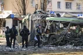 Consequences of falling rocket fragments in Kyiv