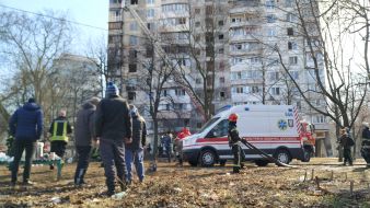 In Kyiv, an artillery shell hit a high-rise building in Svyatoshin district