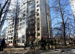 In Kyiv, an artillery shell hit a high-rise building in Svyatoshin district