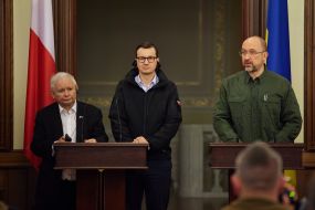 Ярослав Качинский, Матеуш Моравицкий и Денис Шмыгаль