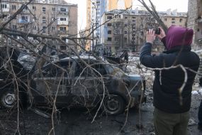 Consequences of the shelling of the Vynohradar microdistrict