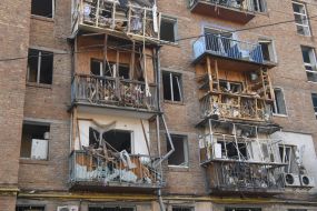 Consequences of the shelling of the Vynohradar microdistrict