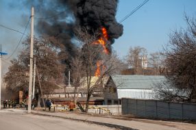 A fire caused by the shelling of Kharkiv
