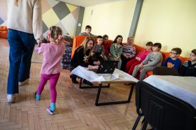 Immigrant children in Drohobych