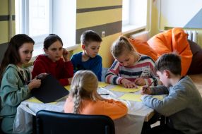 Immigrant children in Drohobych