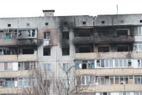 A residential building was damaged as a result of shelling and explosions in Bucha