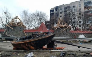 The BMP tower on the street in Borodyanka was torn down