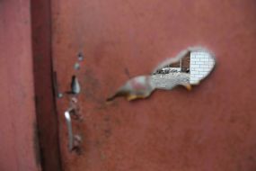 Наслідки обстрілів у селі Новоселівка