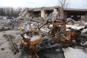 Наслідки обстрілів у селі Новоселівка