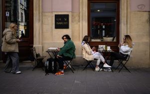 Летняя площадка кафе во Львове