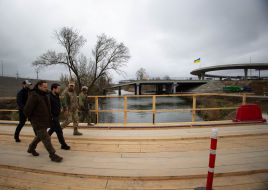 Temporary bridge near Stoyanka village