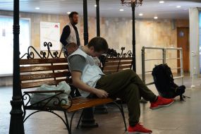 The volunteer is resting at the metro station "Constitution Square" in Kharkiv