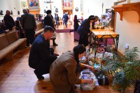 Великодня літургія  у Санктуарії Бога Отця Милосердного в Запоріжжі