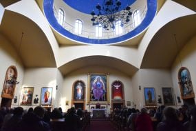 Великодня літургія  у Санктуарії Бога Отця Милосердного в Запоріжжі