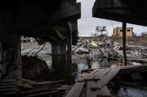 Destroyed bridge in Irpіn