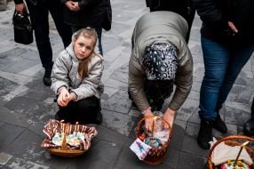 People gathered to have their Easter baskets blessed in central Zhytomyr
