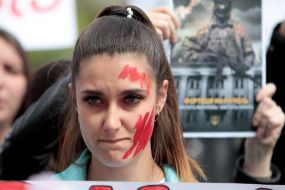 A rally demanding the rescue of Ukrainian military and civilians in Mariupol