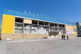 The bus station in the city of Chuguev that suffered from shelling
